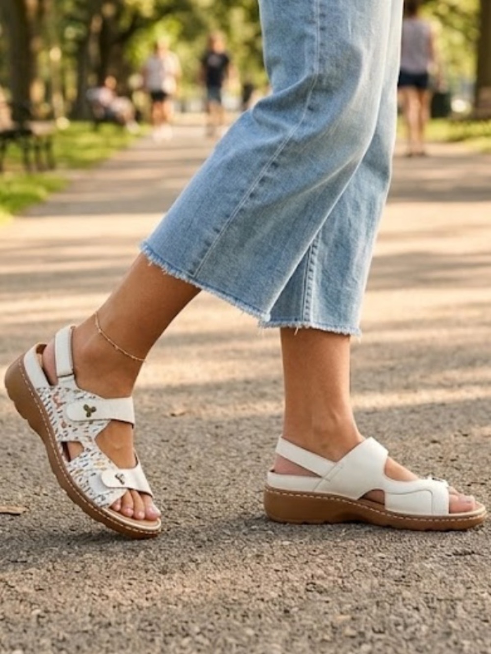 Women's White Comfort Sandal Flat - Casual Slip-On Loafer